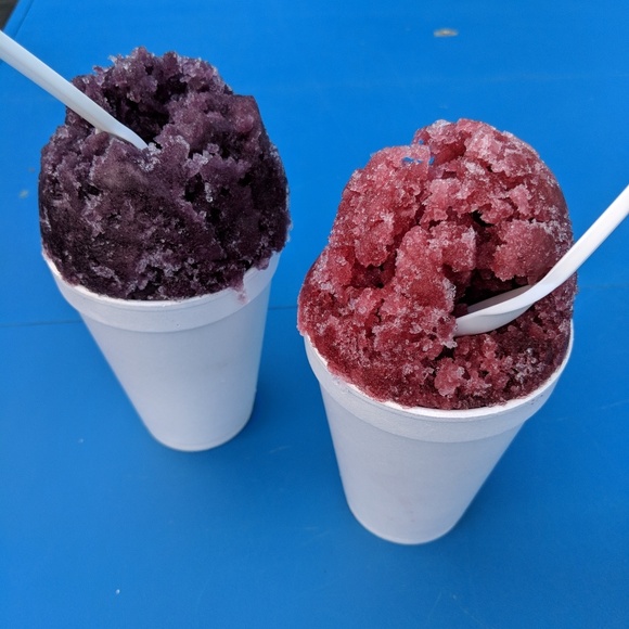 Meet your Posher, Annalyse - Picture 1 of 2